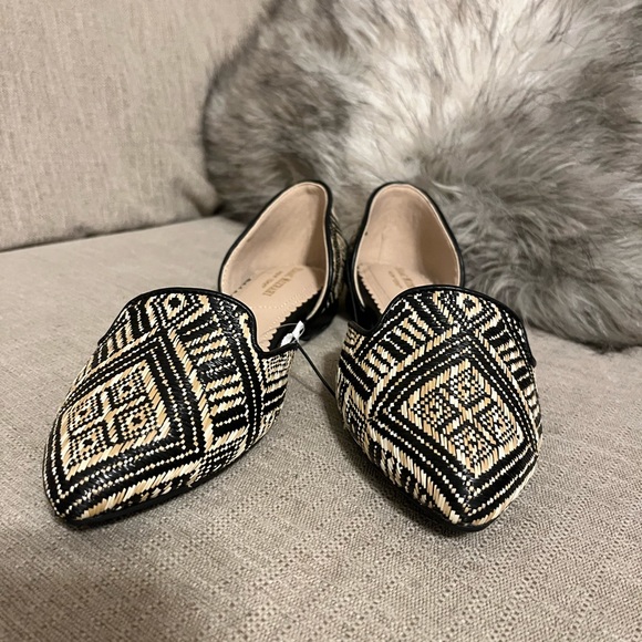 NWT ISAAC MIZRAHI Pattern Fun Flats, size 6.5 - Picture 4 of 10